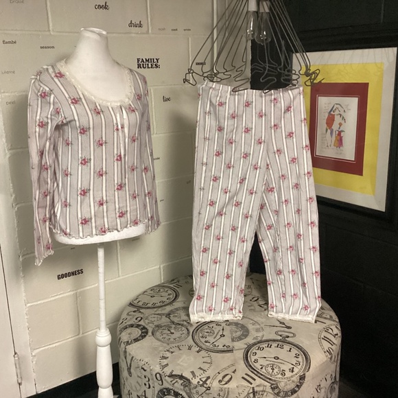 NWOT Lauren Ralph Lauren Sleepwear Pajama Set Size Small Floral GREEN LABEl - Picture 9 of 11